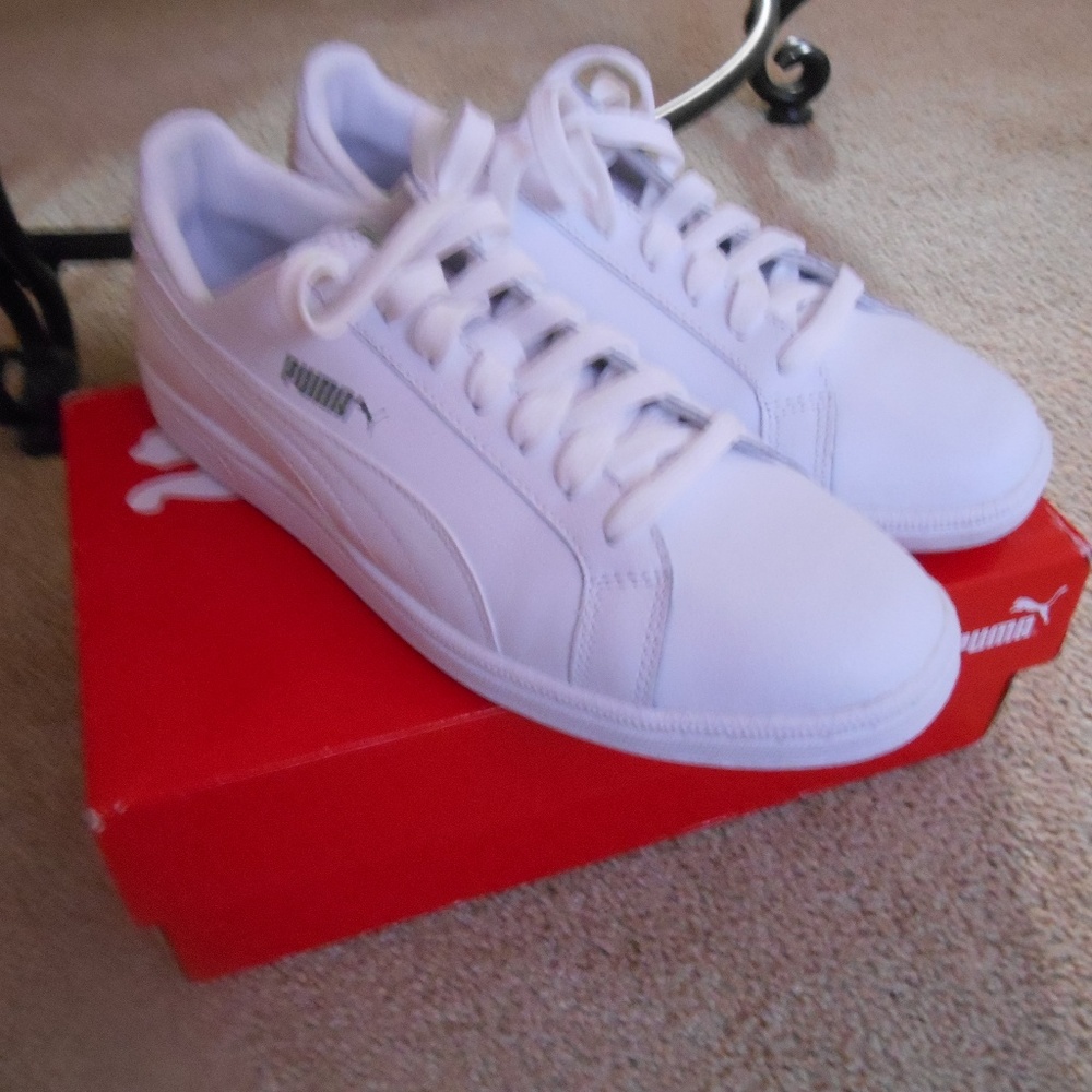 NIB Mens Size 8 Puma Smash L Shoes White - Picture 1 of 2